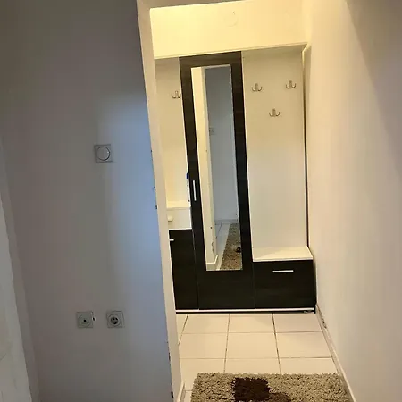 Apartment Centar S *